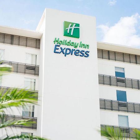 Holiday Inn Express Tegucigalpa By Ihg Exterior photo