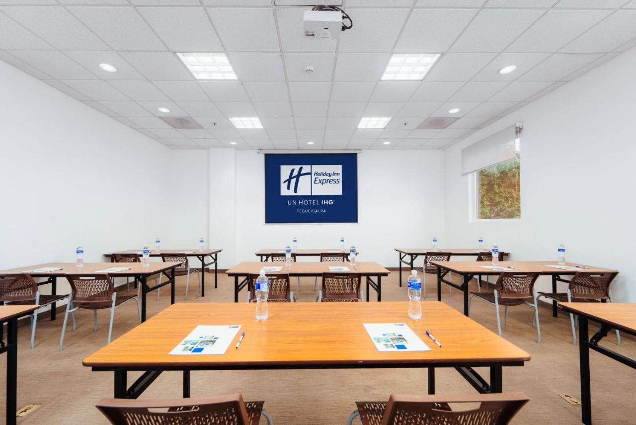 Holiday Inn Express Tegucigalpa By Ihg Exterior photo